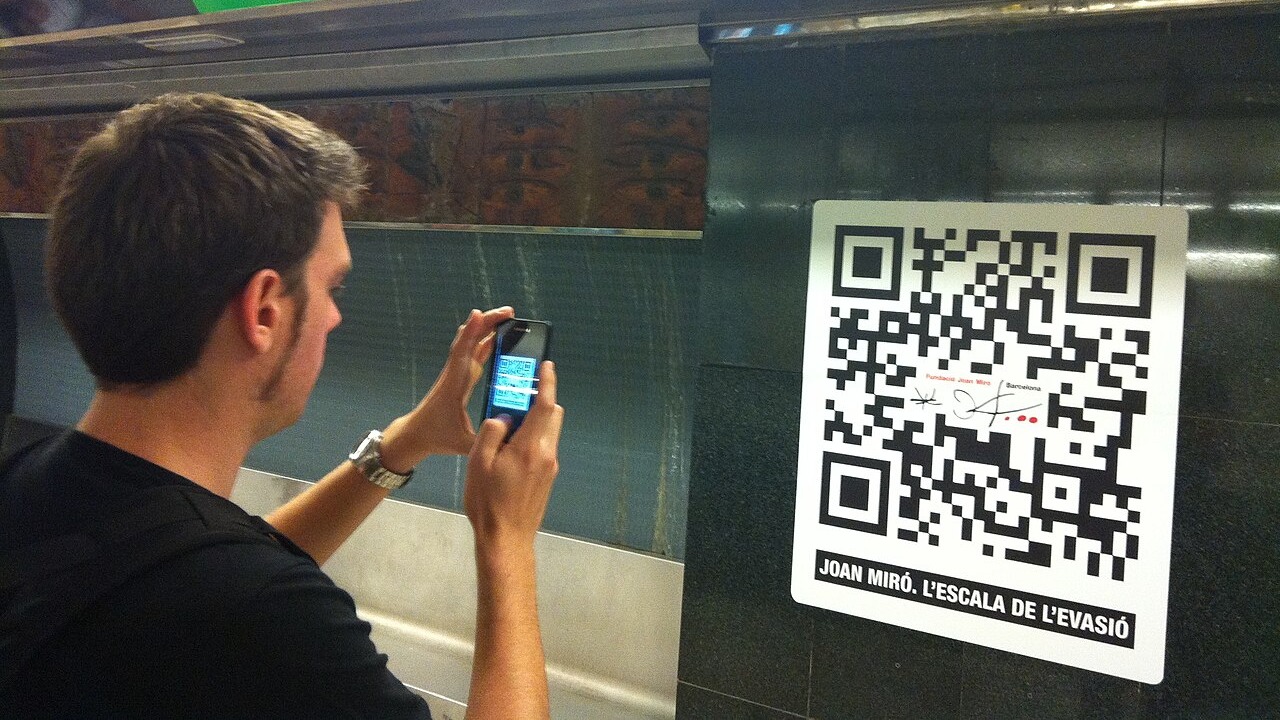 QR Code Scams: When Scanning Costs You