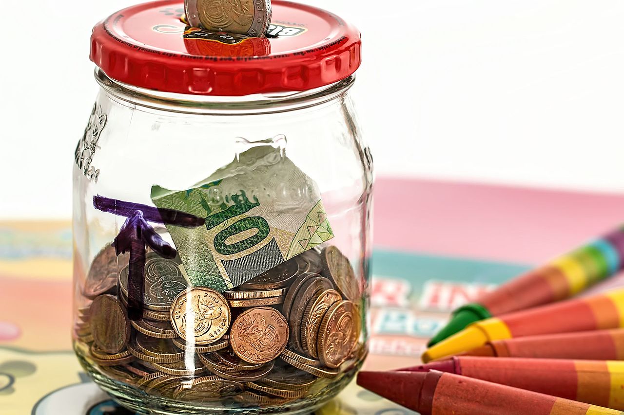 APY vs. Interest Rate: A Two-Minute Explainer