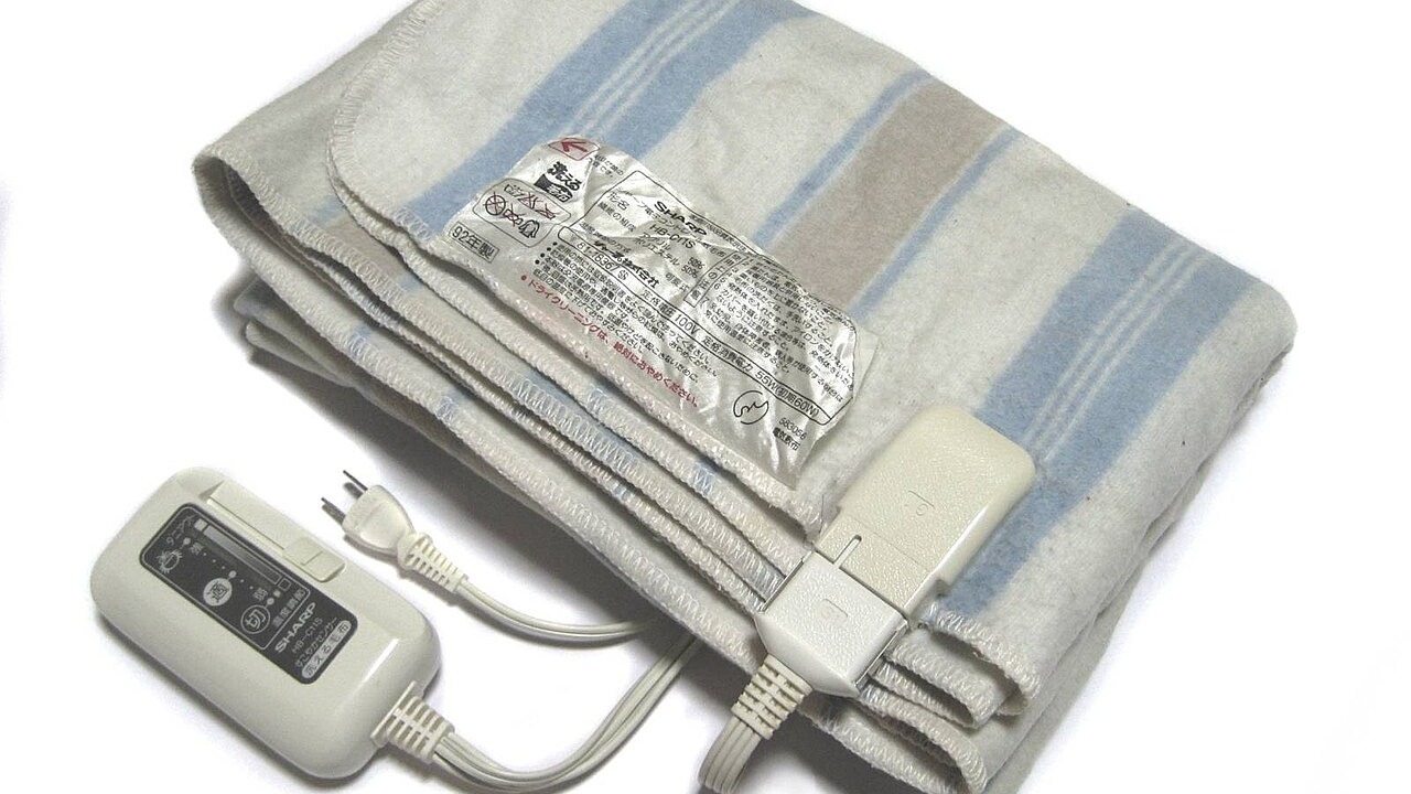 OCTROT is refunding 178,000 heated blankets after cords detached and started 27 fires