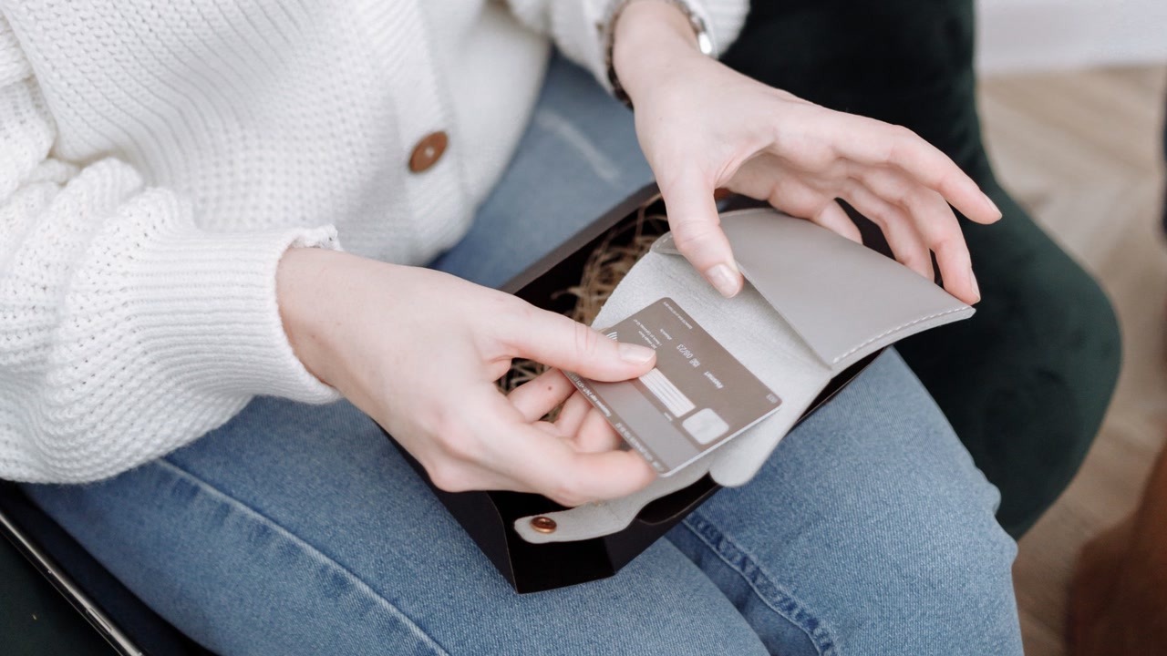 Significant credit-card rate or fee changes generally require 45 days’ advance notice