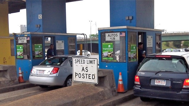 The Toll Text Scam: Why Your Phone Keeps Buzzing