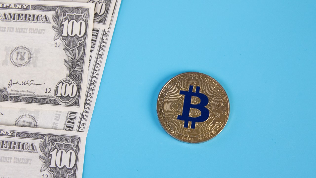 Seniors filed 42,271 crypto complaints last year, losing $4.35 billion.