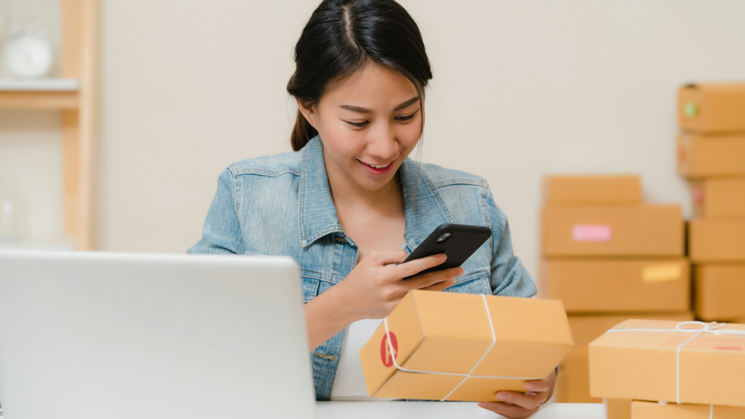 Online orders delayed beyond the promised date must come with a cancel-and-refund option