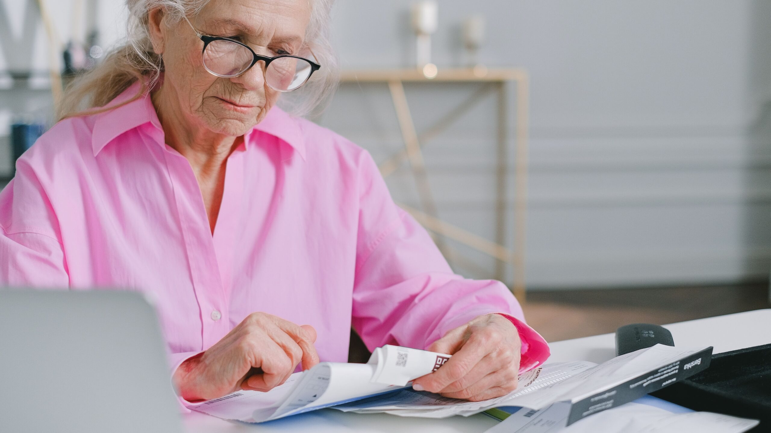 Humana expects to win back about 40 percent of the 600,000 members losing their Medicare Advantage plans