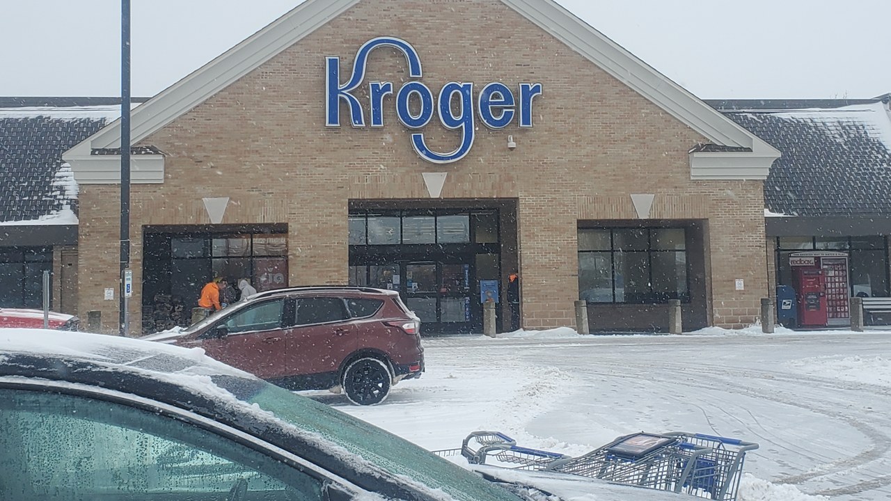 Kroger is closing about 60 supermarkets, thinning grocery and pharmacy access in some towns