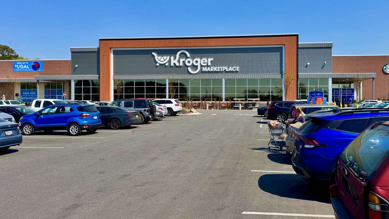 Kroger will pay $75,000 to a cashier it turned away over nerve damage
