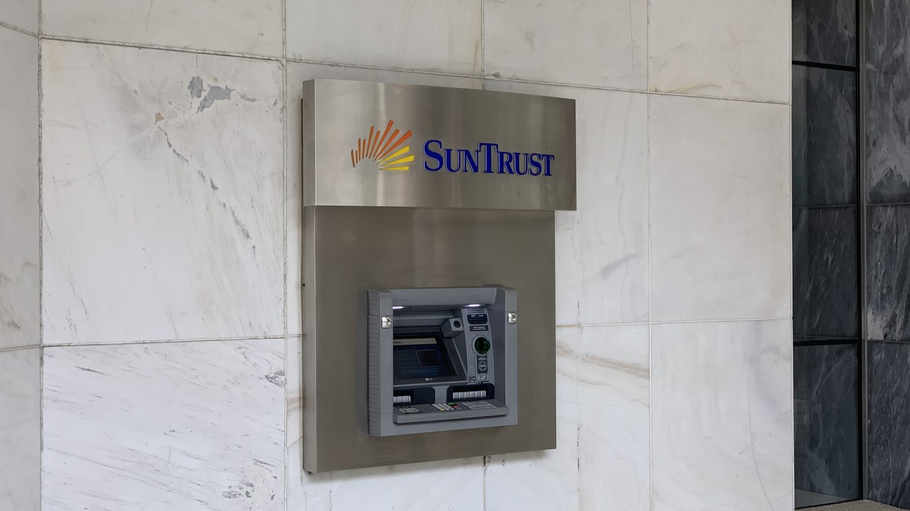 Georgia SunTrust customers can claim up to $1,000 from a $240 million overdraft settlement by September 14