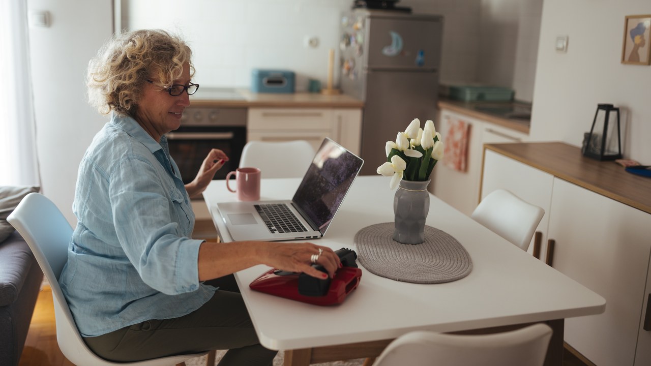 A widow or widower can step up to 100% of a late spouse’s Social Security benefit
