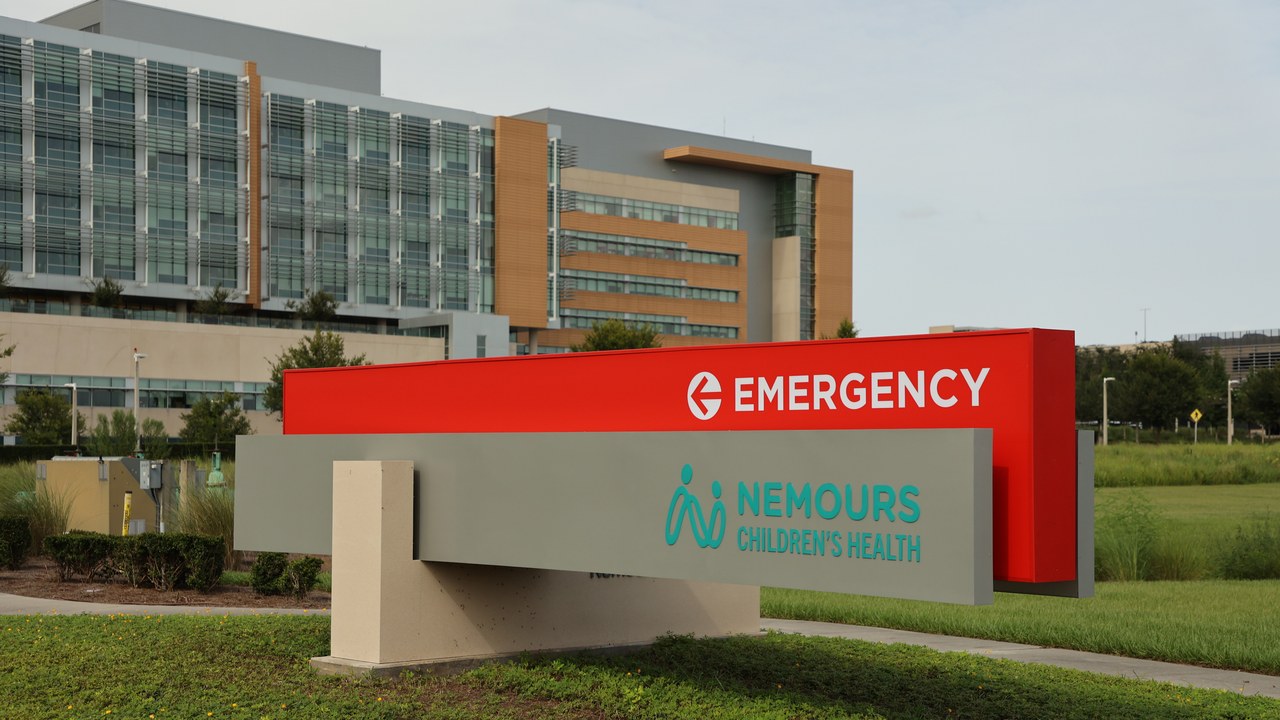 A North Carolina hospital’s UnitedHealthcare extension expires December 31, in the middle of Medicare’s enrollment window