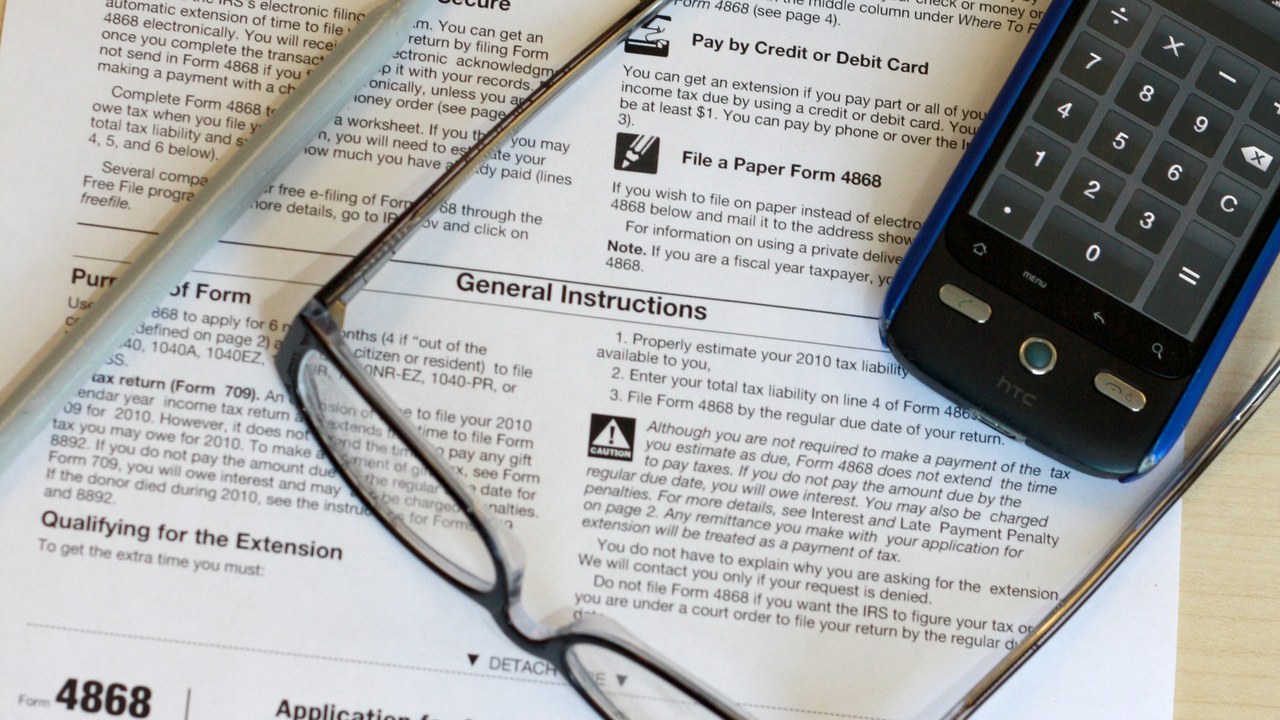 IRS Direct Pay lets taxpayers pay from a checking or savings account without a fee.