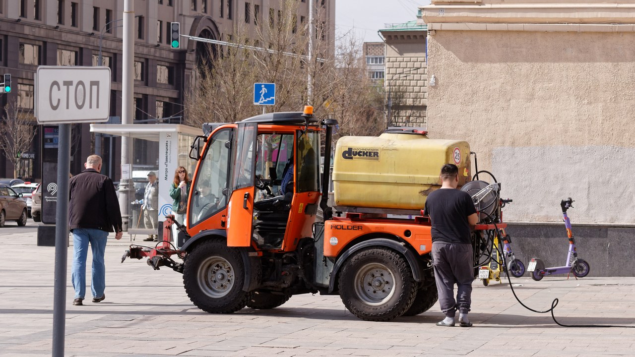 CPSC urges consumers to stop using HOTFINE pressure washers over shock and electrocution risk.