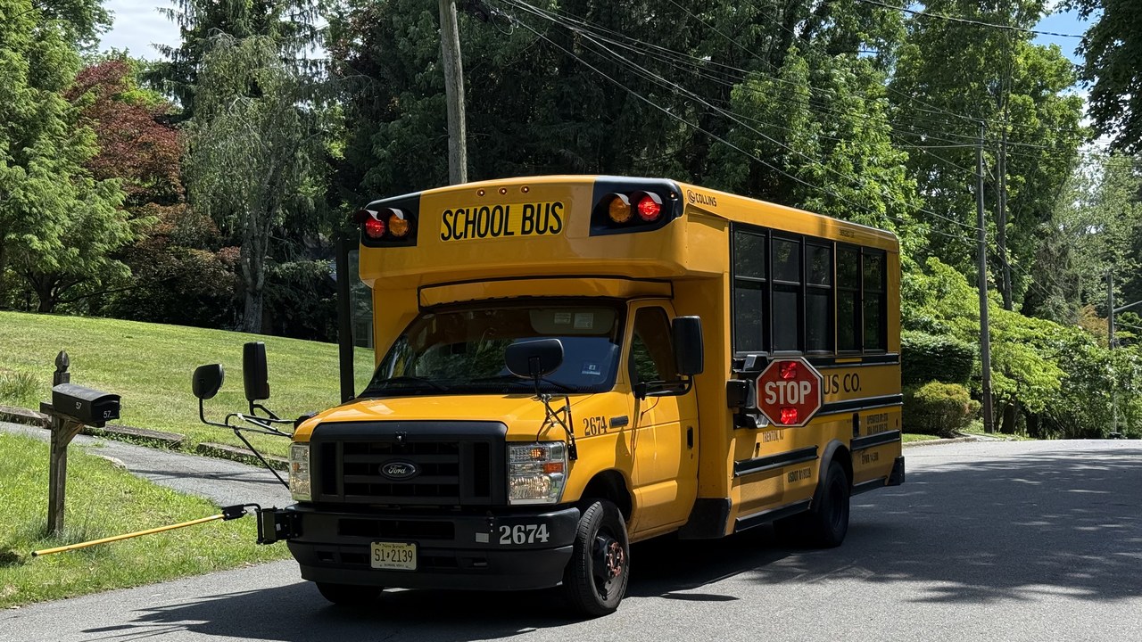 A $1,700 federal credit for school donations starts January 1, and only some states signed up