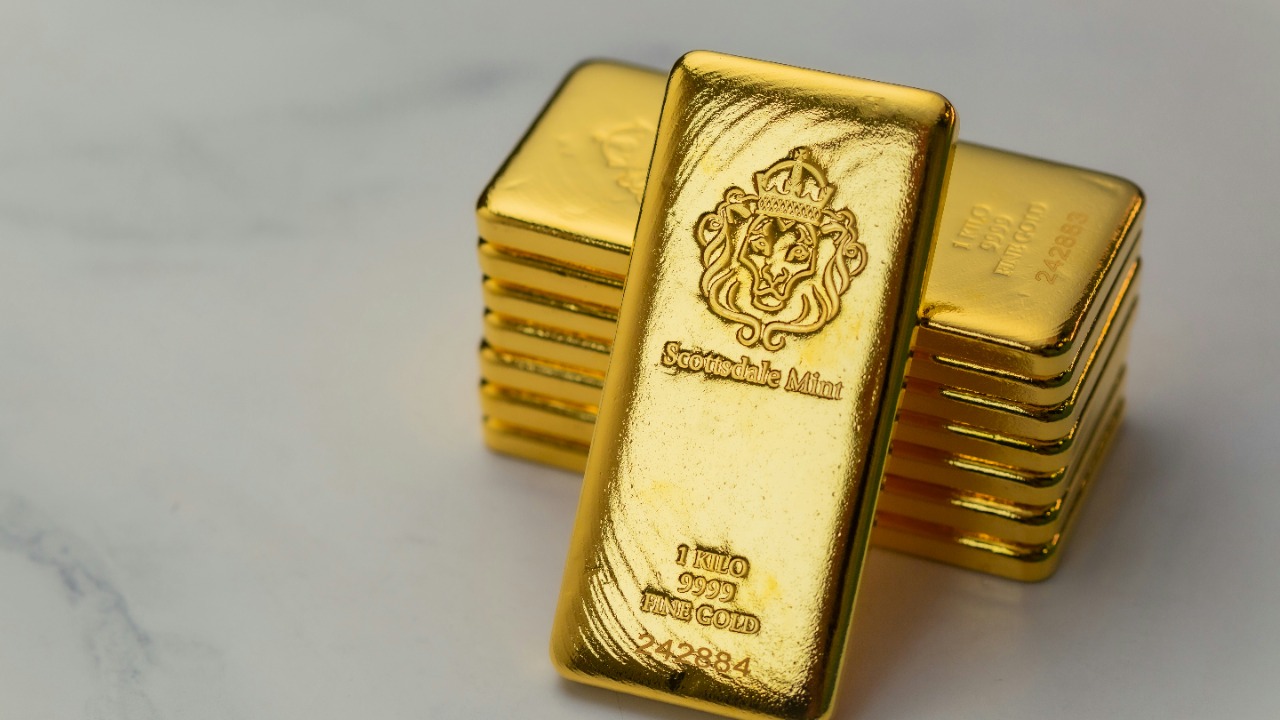 A Vietnam veteran’s $99,496 gold-scam loss is covered by court-ordered restitution