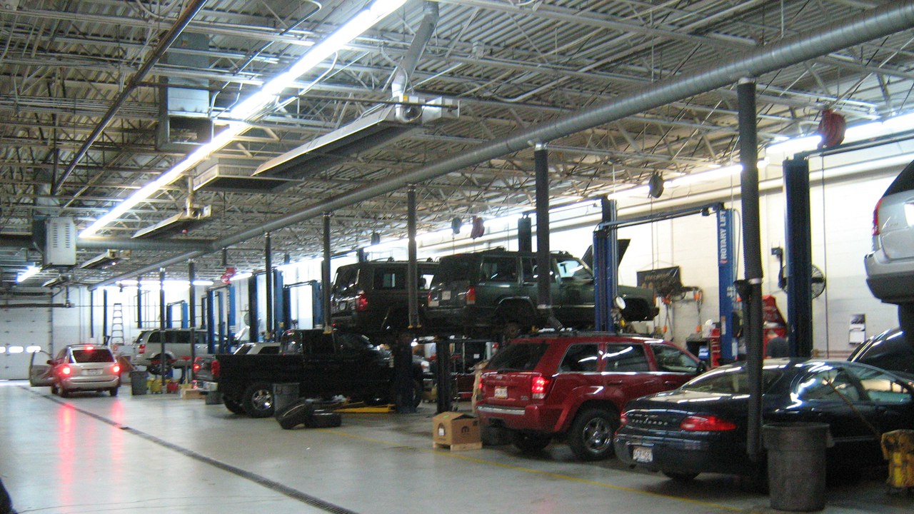The FTC alleges Greenway Auto charged buyers over $3,350 above advertised prices on average