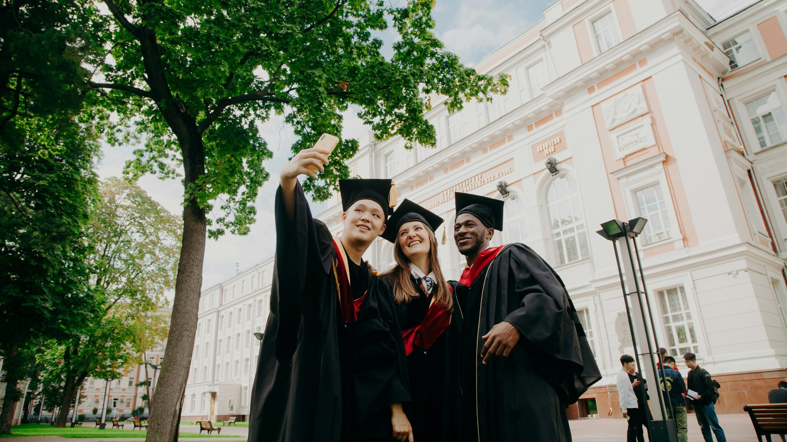 Borrowers have until September 30 to turn on auto-pay and cut a federal student loan rate a full point