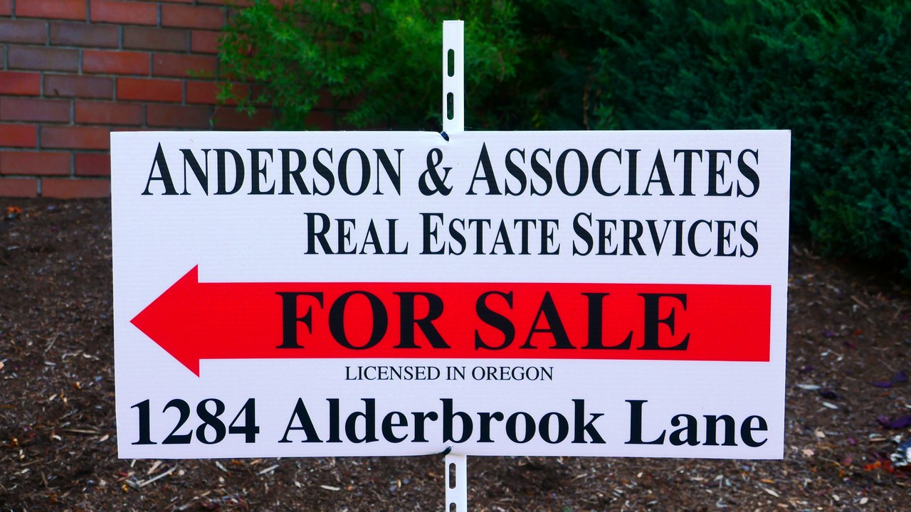 Home prices rose 2.1 percent over the year, the slowest in a decade, and fell in four states