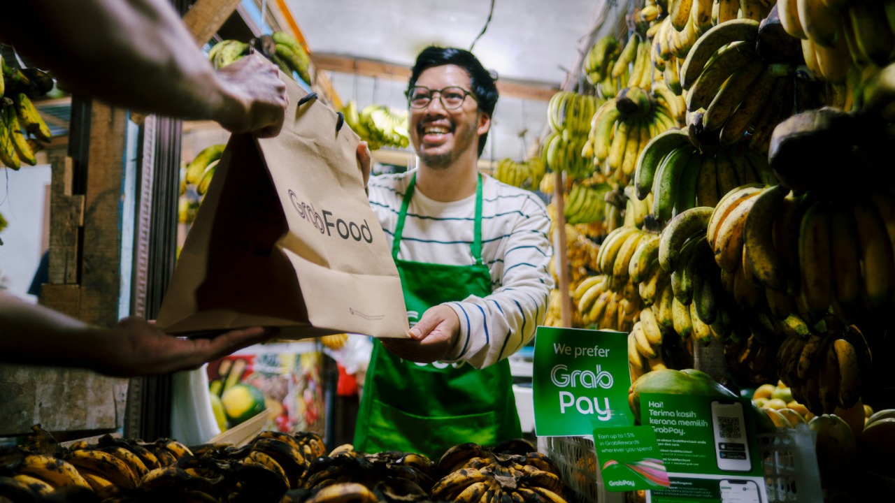 Meeting the food stamp work rule automatically satisfies the Medicaid one