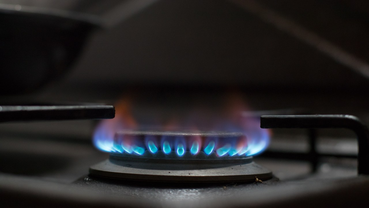 Western households heating with natural gas are expected to pay $590 this winter, the only region where EIA sees gas heating bills rising