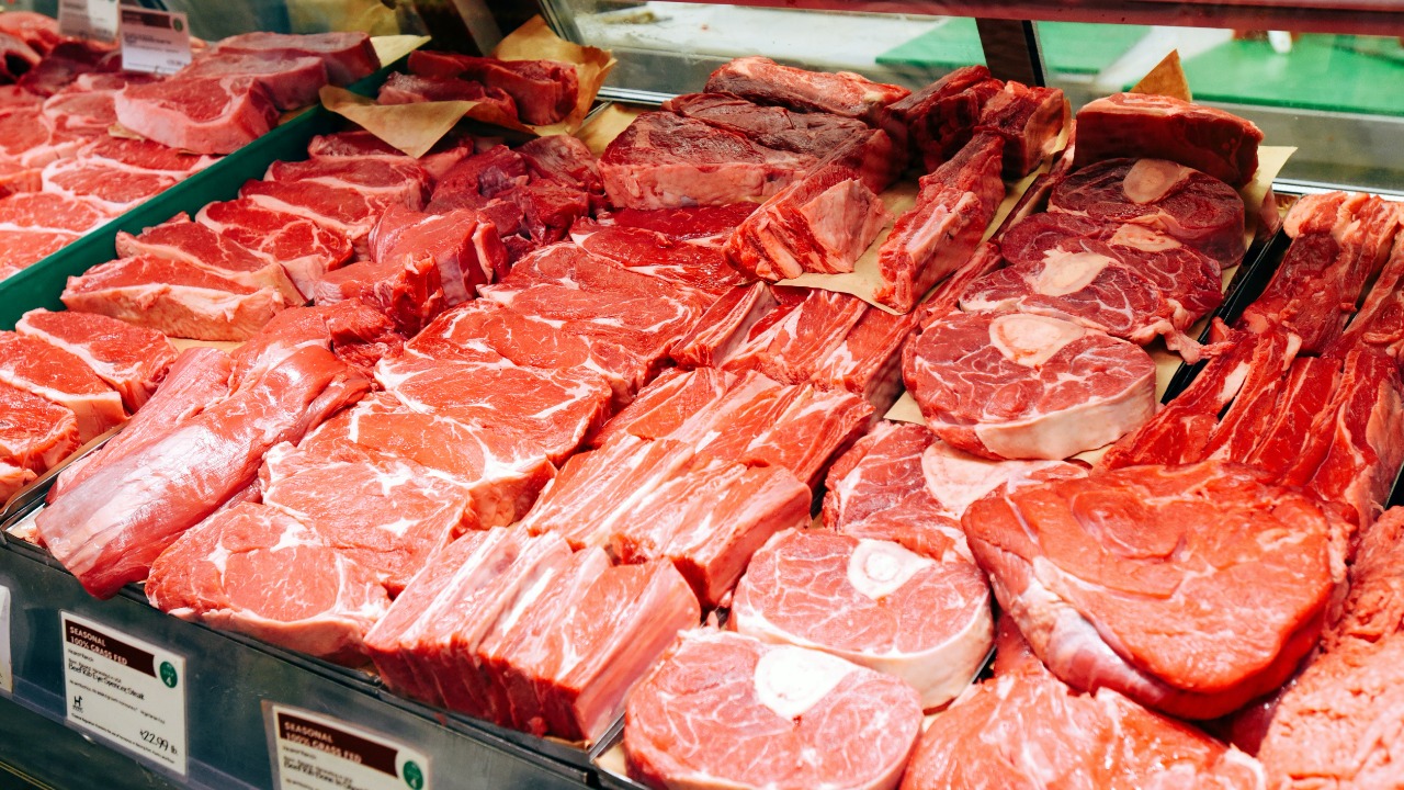 USDA expects beef prices to climb 9.4% this year while eggs fall 29.4%