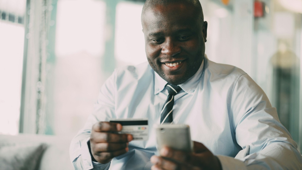 A federal benefit recipient with no bank account can take a Direct Express card