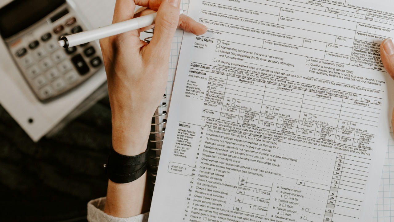 Filing late costs 5 percent of unpaid tax each month and tops out at 25 percent