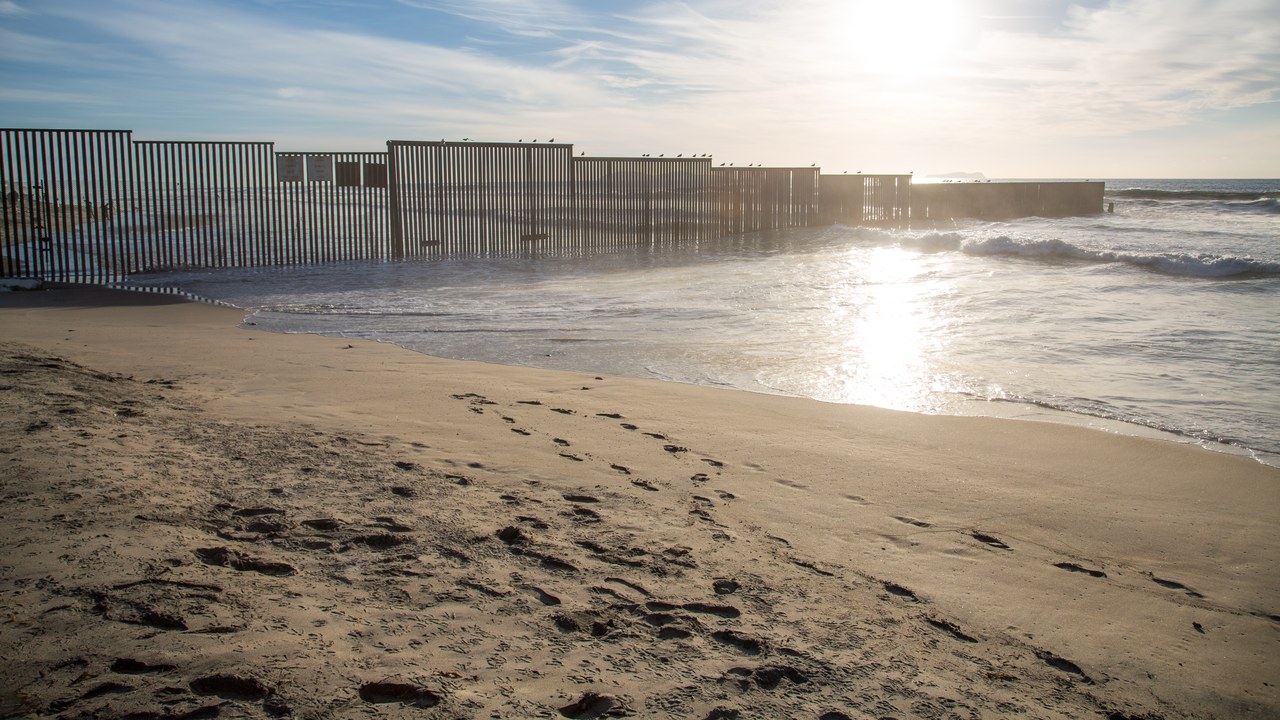 FinCEN cut the cash reporting floor to $1,000 in eight border counties