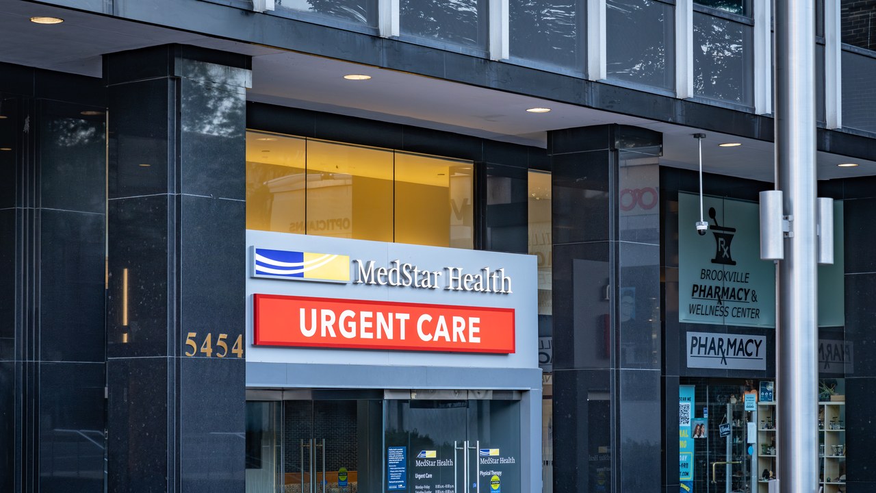 Humana’s 2027 Medicare Advantage exits reach about 600,000 members, who can pick a new plan by December 7 or switch from December 8 through February 28