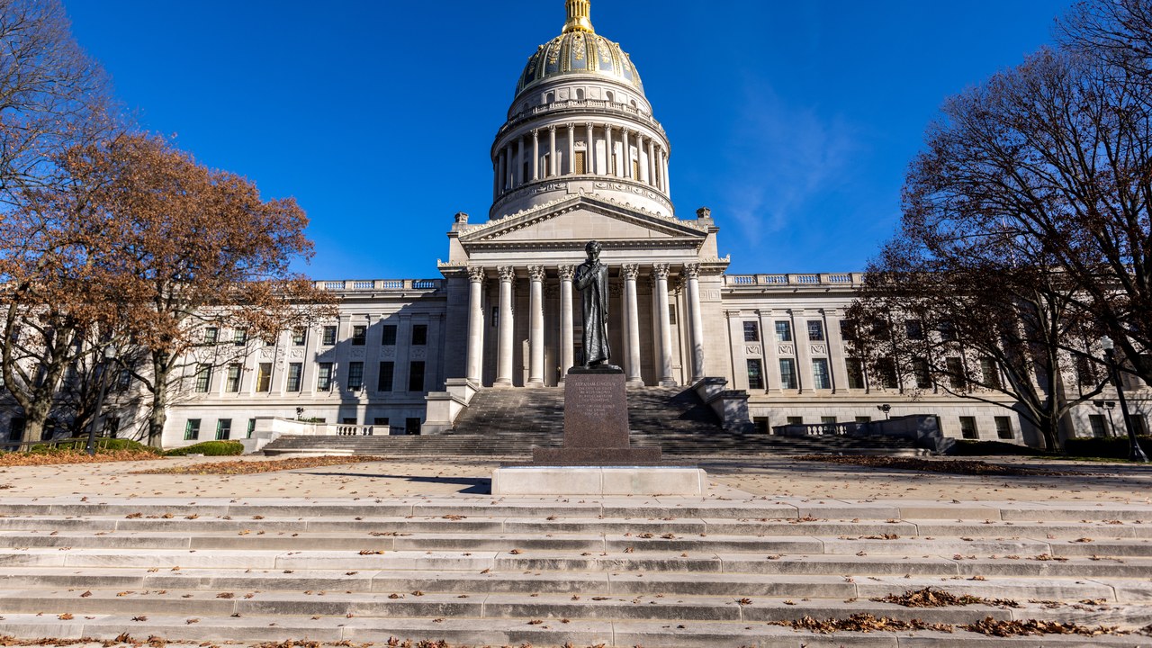 SSI recipients in Arizona, Arkansas, Mississippi, North Dakota, Tennessee and West Virginia get no state supplement on top of the federal payment, Social Security’s list shows