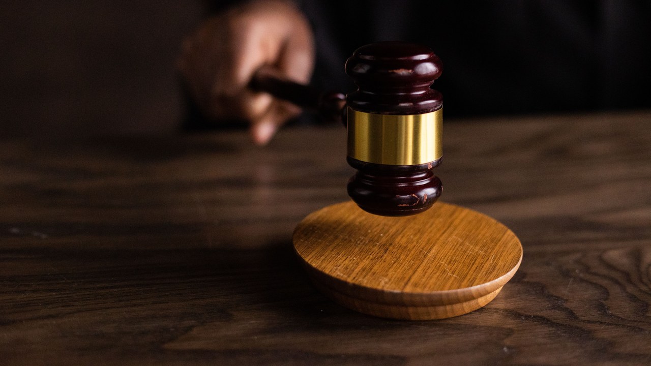 A courier got 27 months in a roughly $2.5 million scam on an Illinois man