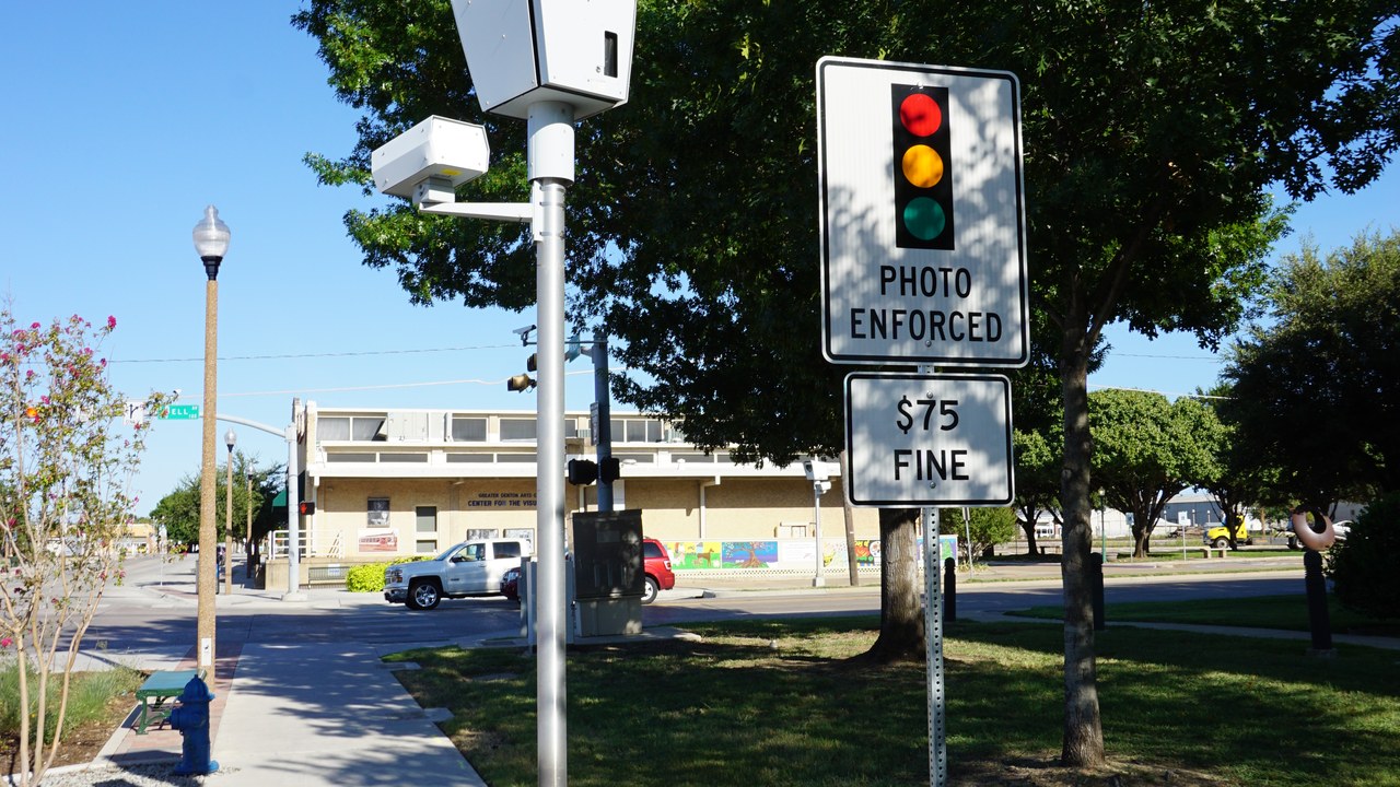Drivers who paid Suffolk County’s $30 red-light camera fee since 2013 can claim from an up-to-$45 million settlement by Dec. 8