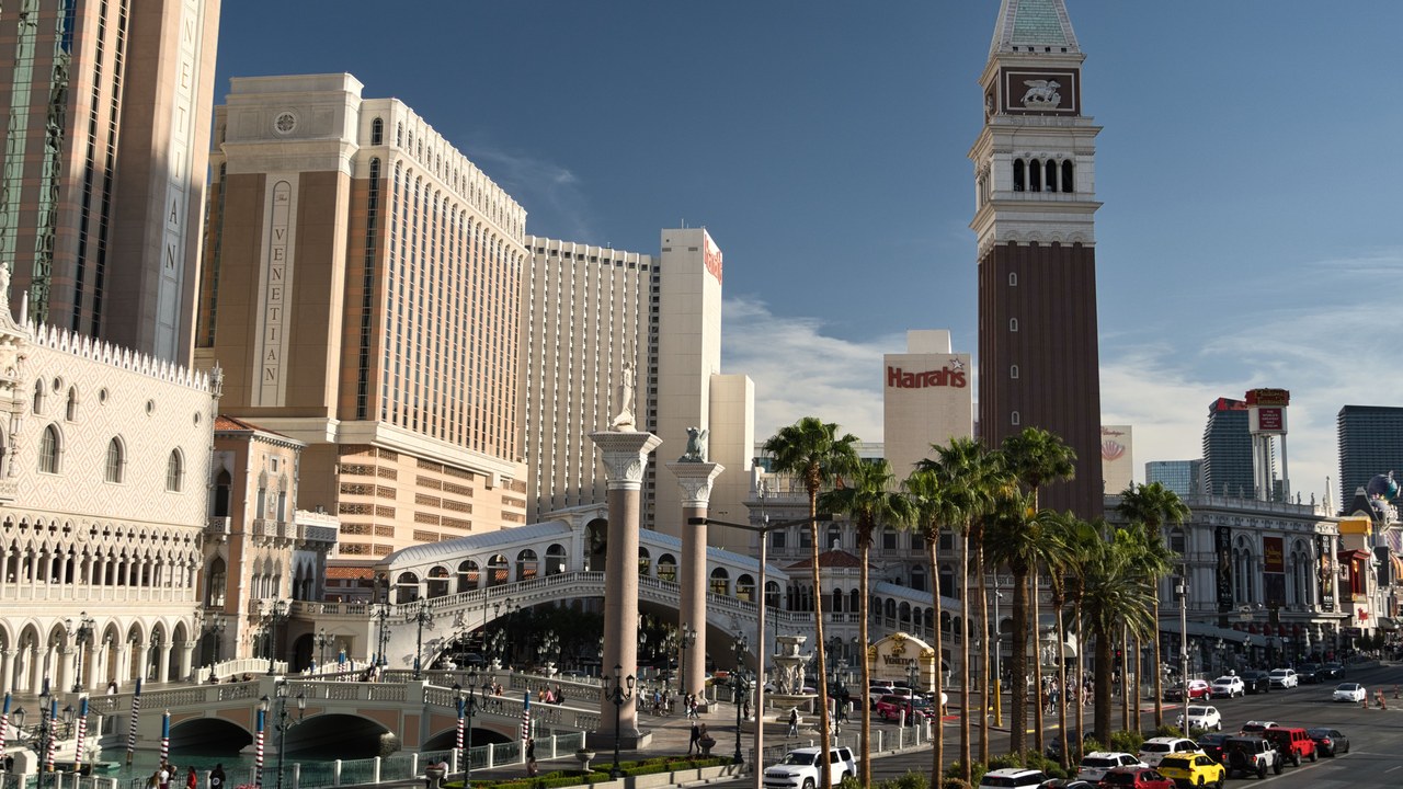 Californians who booked a Venetian Las Vegas stay on its website can claim an estimated $71.39 from a privacy settlement by Nov. 24