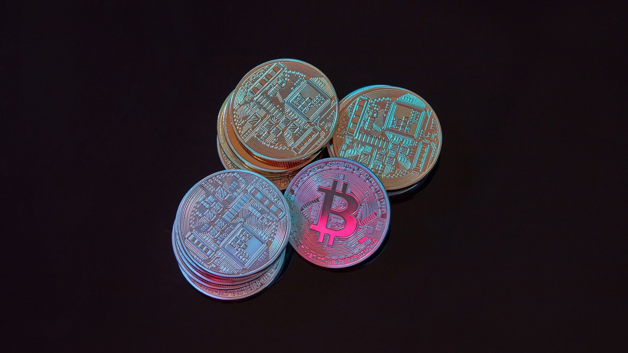 A new California law signed by Gov. Newsom lets courts hand seized cryptocurrency back to scam victims