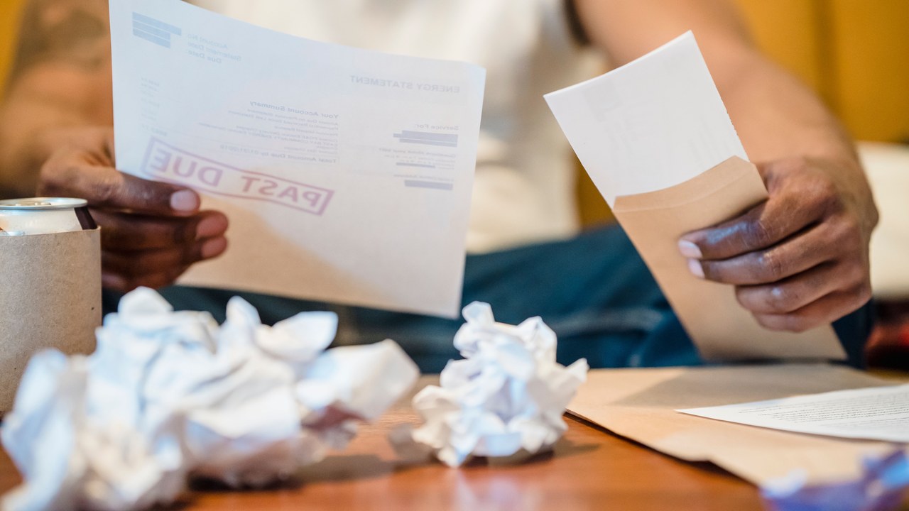 Single Medicare enrollees earning up to $1,350 a month with savings under $9,950 can get their full $202.90 Part B premium paid through a Medicare Savings Program in 2026