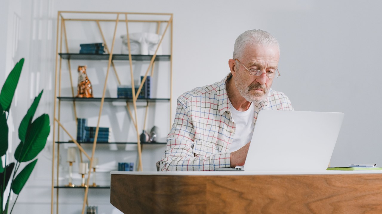 Social Security beneficiaries who sign up for digital notices by November 18 see the January raise online up to three weeks before the letter arrives