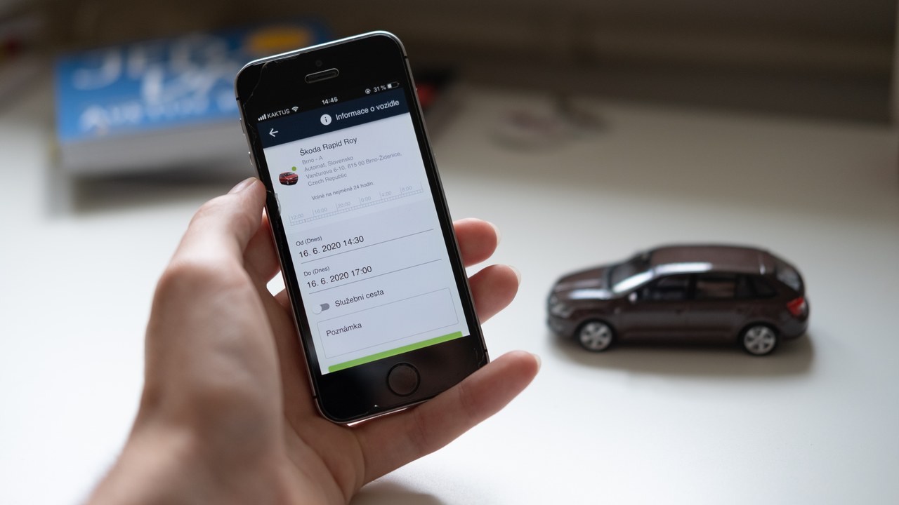 The IRS replaced IRS2Go with a free app for refunds, payments and notices