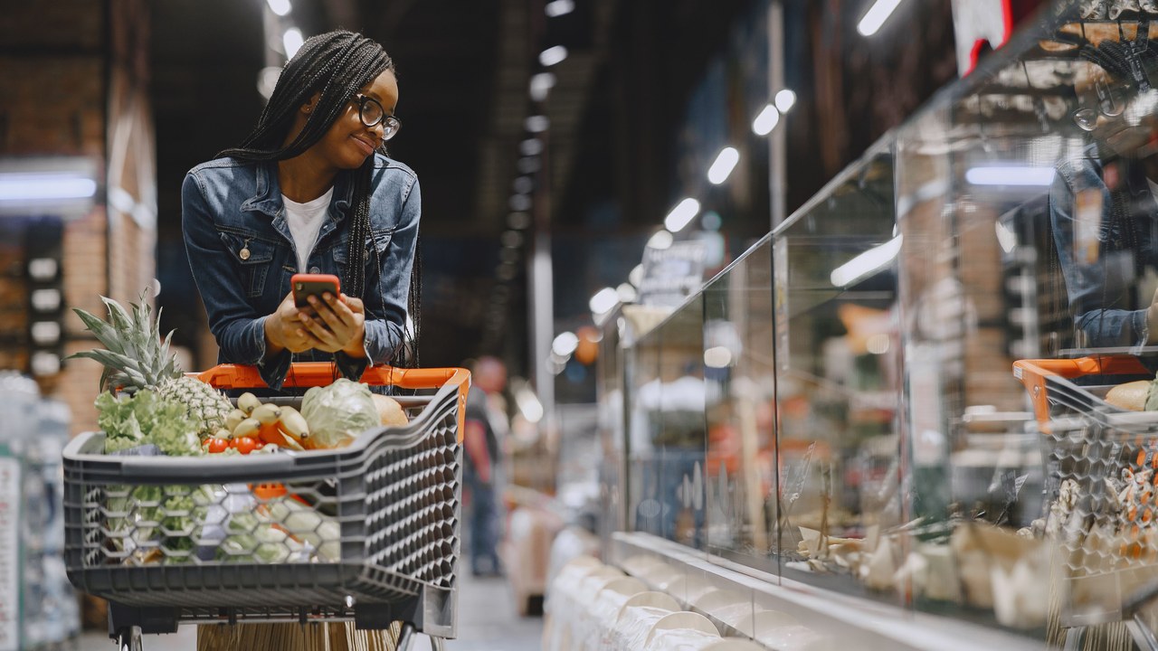 Trump’s 2025 law has more than 80,000 Kentuckians, including 24,655 children and 6,572 seniors, losing access to food stamps, Gov. Andy Beshear says